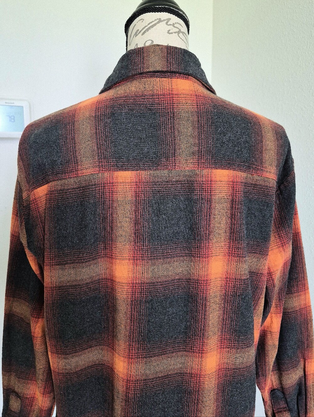 Old Navy Evermore Swiftie Boyfriend Orange Plaid Flannel Shirt M Cotton Casual - Picture 11 of 15